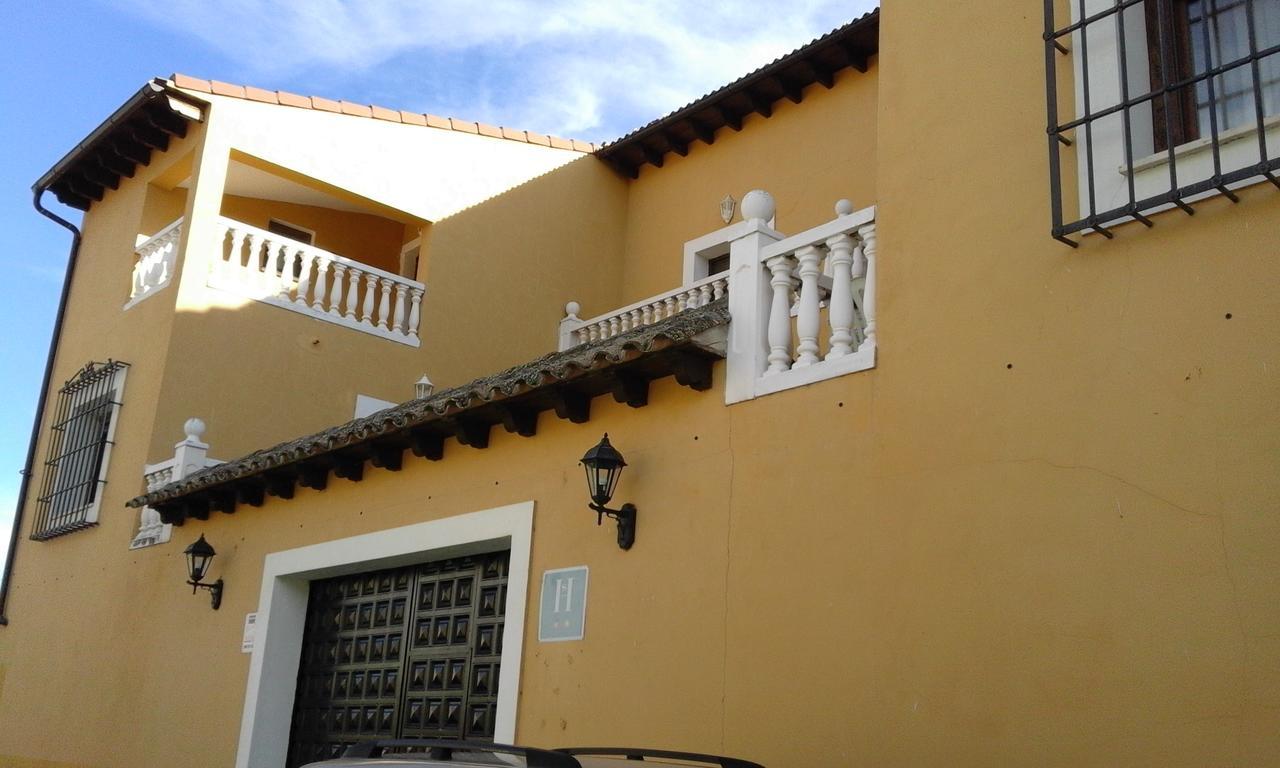 Hostal Rural Cumbres De Castilla Мандайона Экстерьер фото